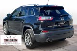 Used 2021 Jeep Cherokee Latitude Lux w/ Comfort/Convenience Group image 2
