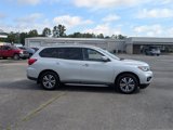 Used 2020 Nissan Pathfinder SV image 4