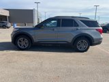 Used 2023 Ford Explorer XLT w/ Equipment Group 202A image 3