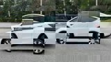 Used 2022 Tesla Model Y Long Range image 5