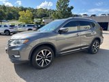 Used 2020 Nissan Rogue SL image 2