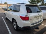 Used 2012 Toyota Highlander FWD image 3