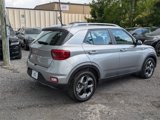 Used 2023 Hyundai Venue SEL image 5
