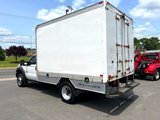 Used 2014 Ford F550 2WD Regular Cab Super Duty image 2