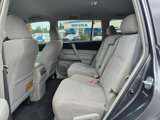 Used 2011 Toyota Highlander 2WD image 4