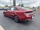 Used 2022 Hyundai Elantra SEL w/ Convenience + Premium Package image 5