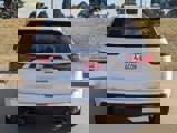 Used 2023 Chevrolet Traverse Premier image 5