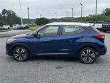 Used 2020 Nissan Kicks SR w/ SR Premium Package image 2