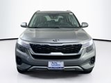 Used 2021 Kia Seltos EX image 2
