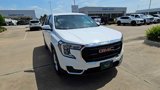 Certified 2024 GMC Terrain SLE image 2
