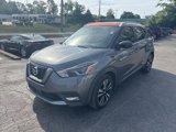 Used 2020 Nissan Kicks SR w/ SR Premium Package image 2