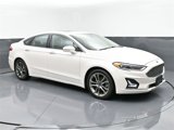 Used 2020 Ford Fusion Titanium image 2