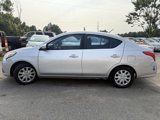 Used 2017 Nissan Versa SV image 4