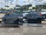 Used 2018 Toyota Corolla LE image 2