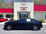 Used 2020 Volvo S60 T5 Momentum image 3