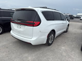 Used 2021 Chrysler Pacifica Touring w/ Cold Weather Group image 5