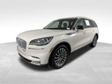Used 2020 Lincoln Aviator Reserve w/ Equipment Group 201A image 2