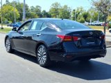 Used 2023 Nissan Altima 2.5 SV image 4