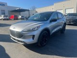 Certified 2022 Ford Escape SE w/ Cold Weather Package image 2