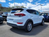 Used 2018 Hyundai Tucson SE image 2