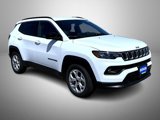 New 2025 Jeep Compass Latitude image 3