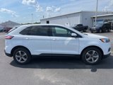 Used 2023 Ford Edge SEL w/ Convenience Package image 4