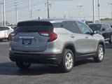 Used 2023 GMC Terrain SLE image 4