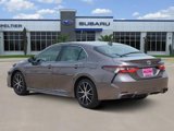 Used 2023 Toyota Camry SE image 4