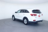 Used 2019 Kia Sorento LX w/ LX Convenience Package image 4