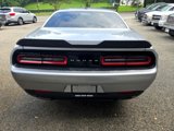 Used 2015 Dodge Challenger SXT image 4