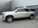 Used 2022 Cadillac Escalade ESV Premium Luxury image 3