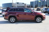 Used 2014 Toyota Highlander XLE image 4