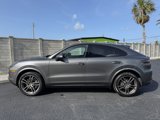 Used 2021 Porsche Cayenne Coupe image 2