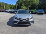 Used 2023 Toyota Camry SE image 2