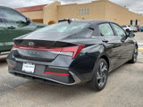 Used 2025 Hyundai Elantra SEL image 3