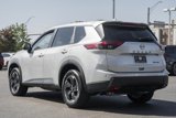 Used 2024 Nissan Rogue SV image 5
