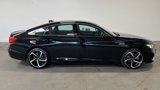 Used 2022 Honda Accord Sport image 2