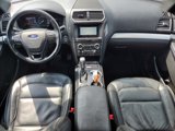 Used 2017 Ford Explorer XLT w/ Equipment Group 202A image 5