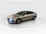 Used 2020 Ford Fusion SE image 4