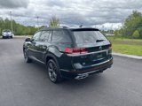 Used 2022 Volkswagen Atlas SEL R-Line image 3