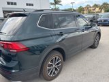 Certified 2019 Volkswagen Tiguan SE image 3