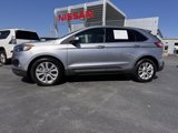 Used 2022 Ford Edge Titanium image 2