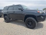 Used 2018 Toyota 4Runner TRD Off-Road image 2