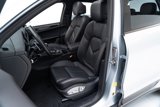 Certified 2022 Porsche Macan image 5
