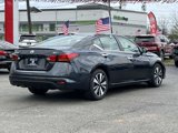 Used 2022 Nissan Altima 2.5 SV image 5