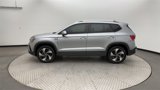Certified 2024 Volkswagen Taos SE image 5