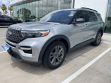 Used 2021 Ford Explorer XLT w/ Equipment Group 202A image 3