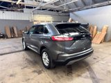 Used 2022 Ford Edge SEL w/ Convenience Package image 3