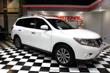 Used 2014 Nissan Pathfinder SV image 2