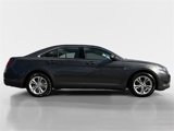 Used 2015 Ford Taurus SE image 2